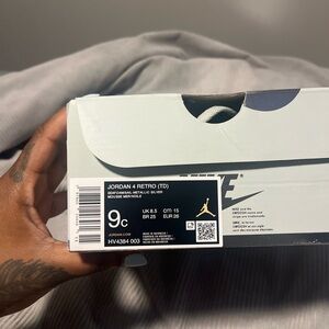 Jordan 4 Retro TD in Metallic Silver